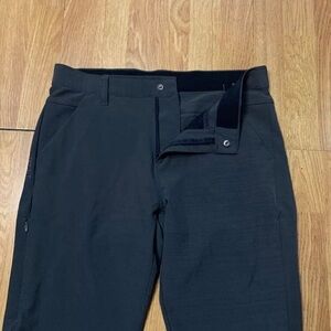 Bylt Pants Mens 33 Gray Kinetic Golf Stretch Chino Performance Preppy Trousers